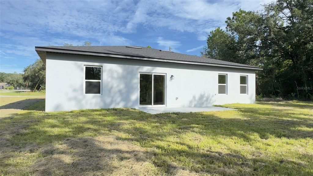 En Venta: $315,000 (4 camas, 2 baños, 1833 Pies cuadrados)