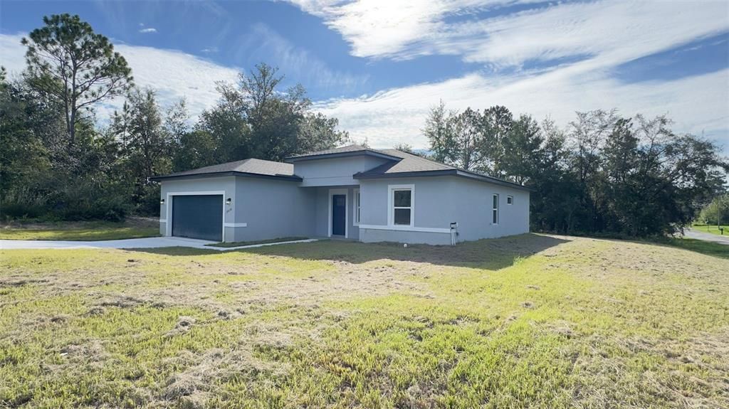 En Venta: $315,000 (4 camas, 2 baños, 1833 Pies cuadrados)