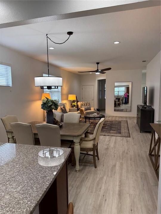 For Rent: $2,500 (2 beds, 2 baths, 1443 Square Feet)