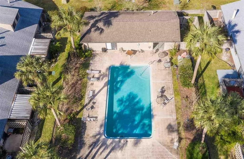 For Sale: $180,000 (2 beds, 2 baths, 1000 Square Feet)