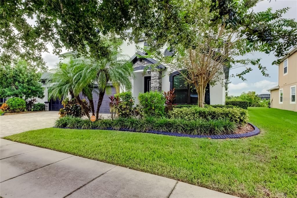 Active With Contract: $446,000 (4 beds, 3 baths, 3044 Square Feet)