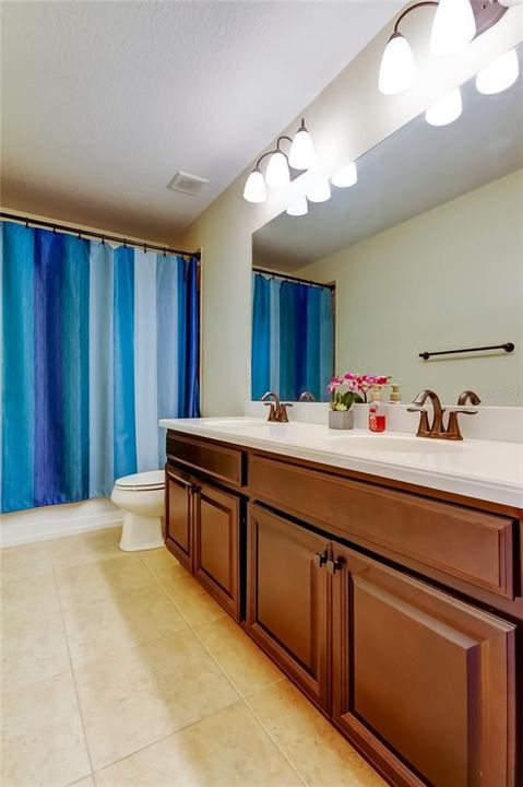 Active With Contract: $446,000 (4 beds, 3 baths, 3044 Square Feet)