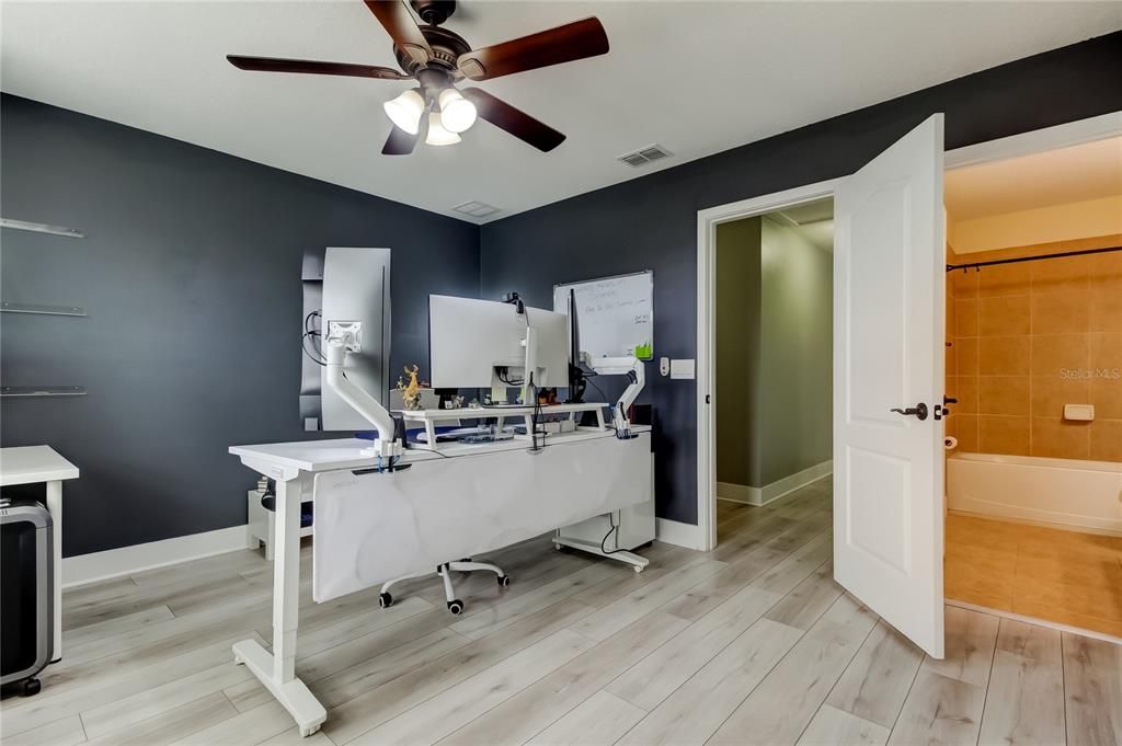 Active With Contract: $446,000 (4 beds, 3 baths, 3044 Square Feet)