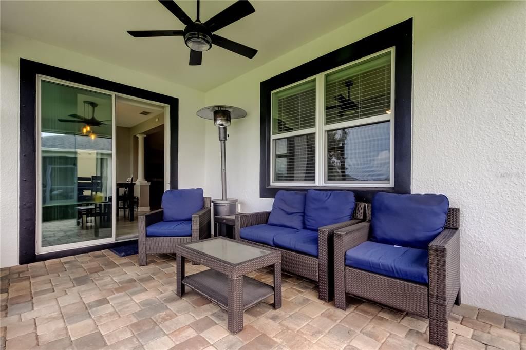 Active With Contract: $446,000 (4 beds, 3 baths, 3044 Square Feet)