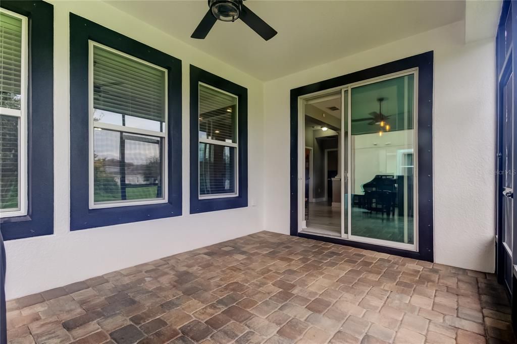 Active With Contract: $446,000 (4 beds, 3 baths, 3044 Square Feet)