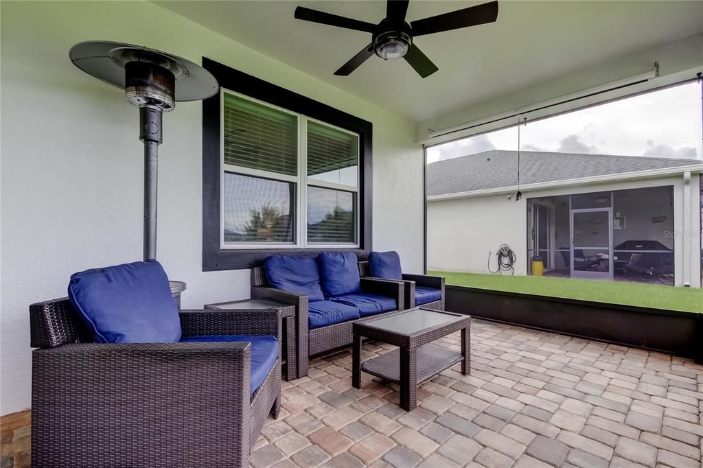 Active With Contract: $446,000 (4 beds, 3 baths, 3044 Square Feet)