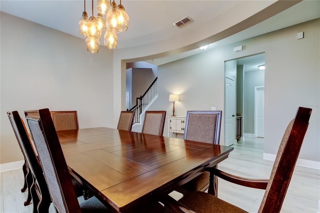 Active With Contract: $446,000 (4 beds, 3 baths, 3044 Square Feet)