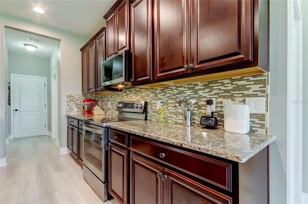 Active With Contract: $446,000 (4 beds, 3 baths, 3044 Square Feet)