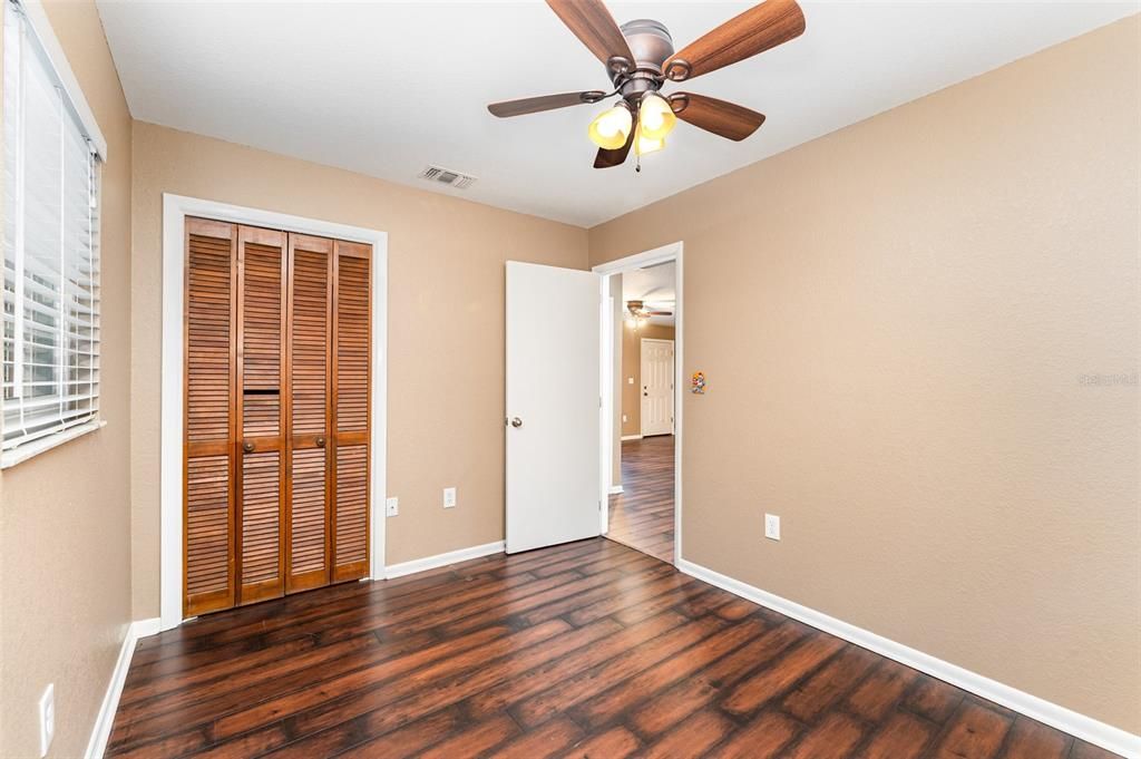 For Sale: $315,000 (3 beds, 2 baths, 1144 Square Feet)