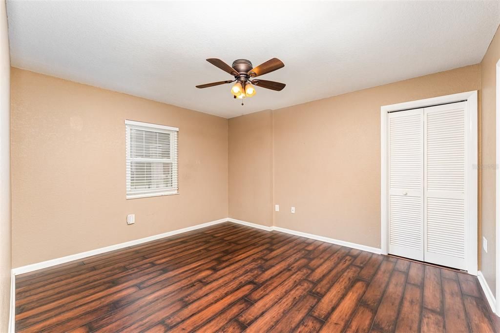 For Sale: $315,000 (3 beds, 2 baths, 1144 Square Feet)