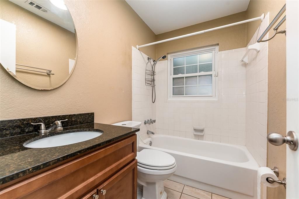 For Sale: $315,000 (3 beds, 2 baths, 1144 Square Feet)