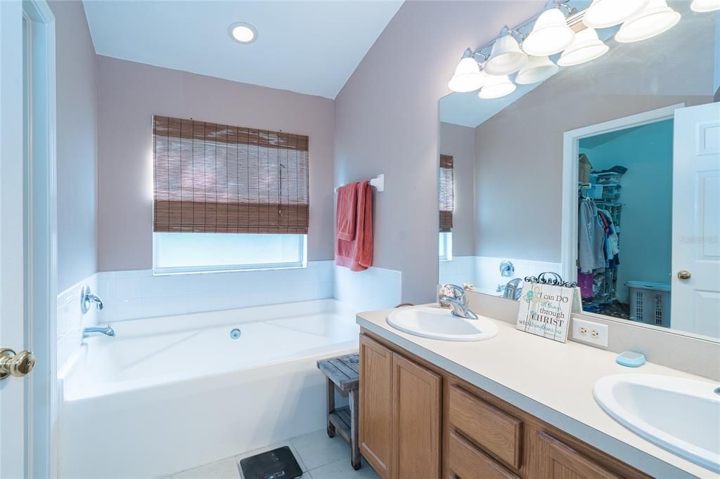 En Venta: $237,500 (2 camas, 1 baños, 1315 Pies cuadrados)