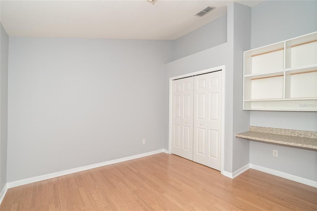 En Venta: $237,500 (2 camas, 1 baños, 1315 Pies cuadrados)