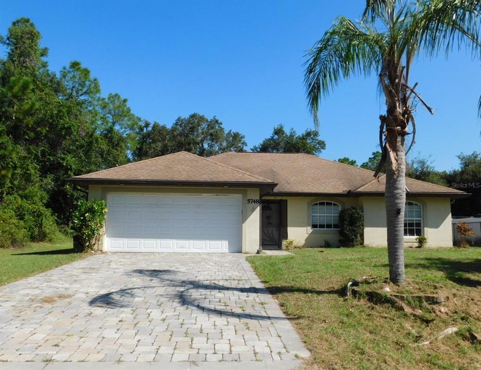 Vendido Recientemente: $249,000 (3 camas, 2 baños, 1438 Pies cuadrados)