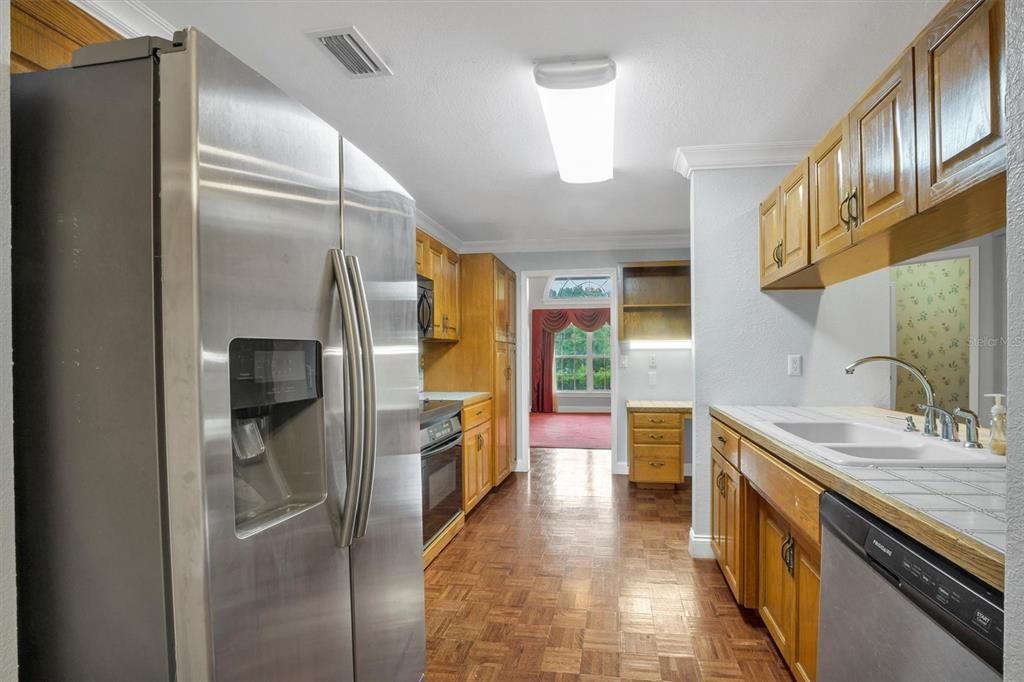 For Sale: $540,000 (3 beds, 2 baths, 3388 Square Feet)