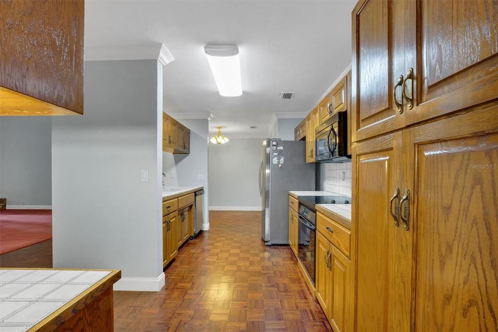 For Sale: $540,000 (3 beds, 2 baths, 3388 Square Feet)