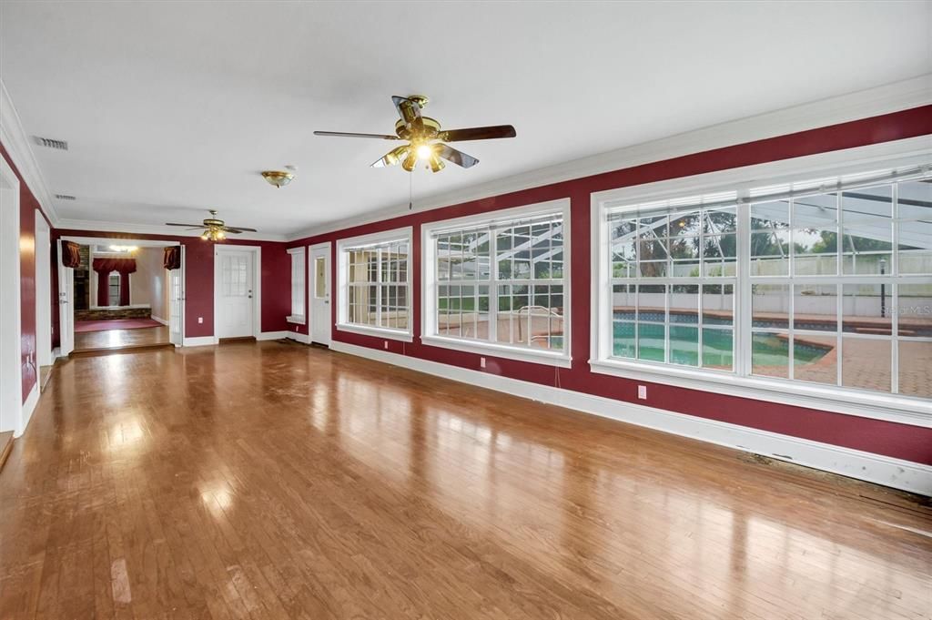 For Sale: $540,000 (3 beds, 2 baths, 3388 Square Feet)