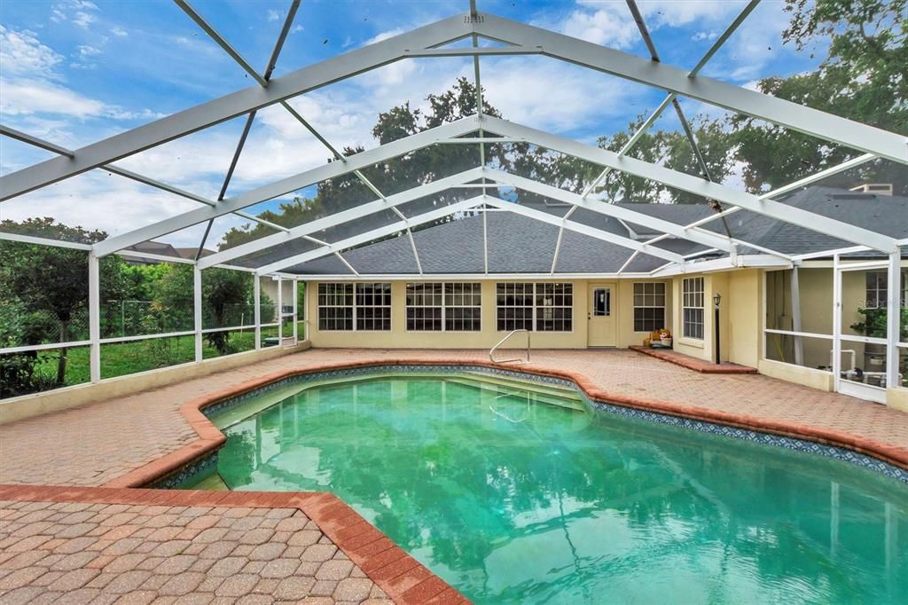 For Sale: $540,000 (3 beds, 2 baths, 3388 Square Feet)