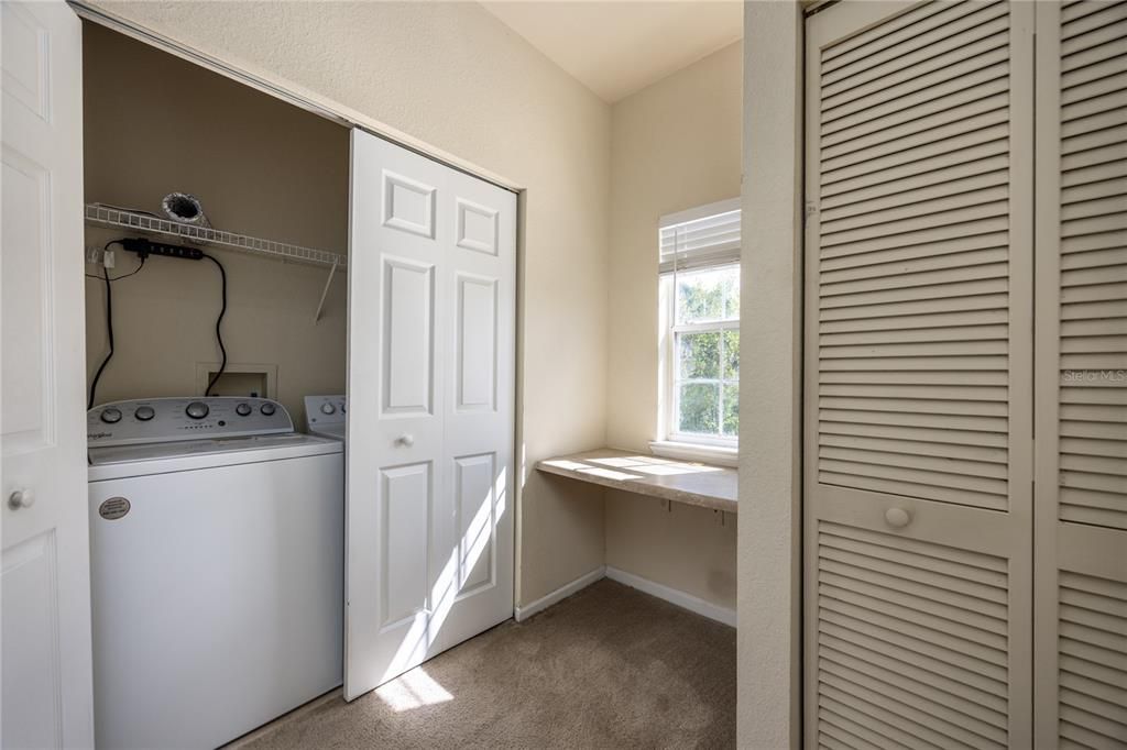 For Sale: $149,000 (1 beds, 1 baths, 1002 Square Feet)