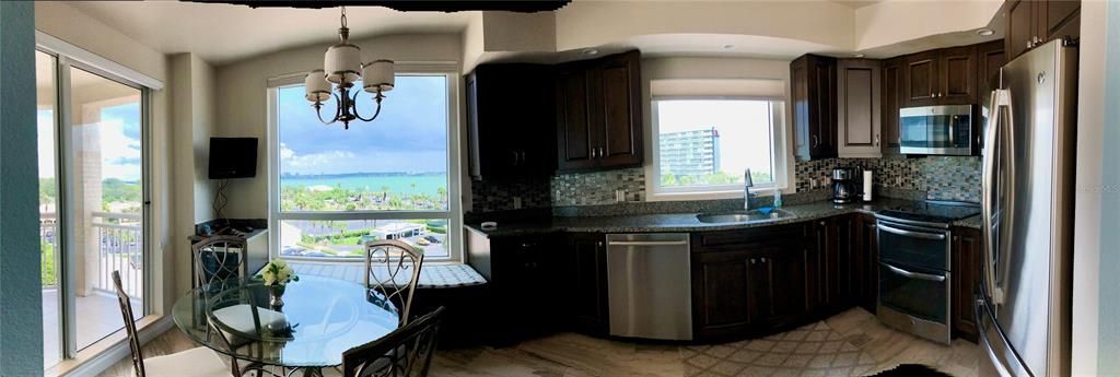 For Rent: $8,000 (3 beds, 2 baths, 1952 Square Feet)