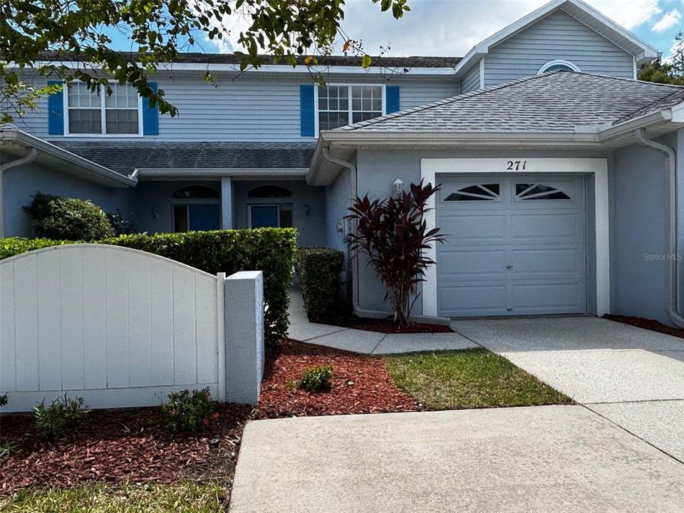 待售: $410,000 (3 贝兹, 2 浴室, 1452 平方英尺)