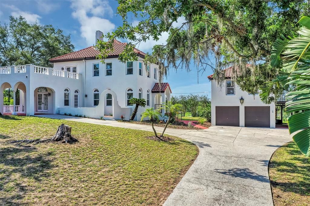 For Sale: $775,000 (4 beds, 4 baths, 3375 Square Feet)