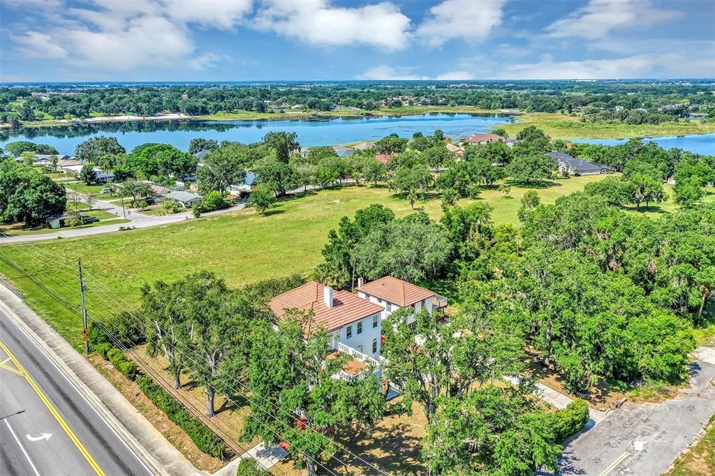 For Sale: $775,000 (4 beds, 4 baths, 3375 Square Feet)