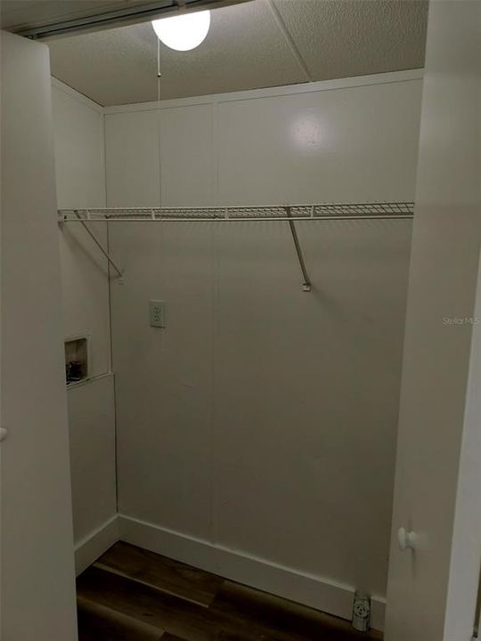 For Sale: $237,900 (3 beds, 2 baths, 1216 Square Feet)