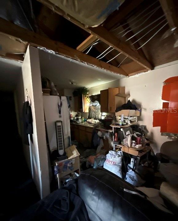 待售: $180,000 (3 贝兹, 2 浴室, 984 平方英尺)