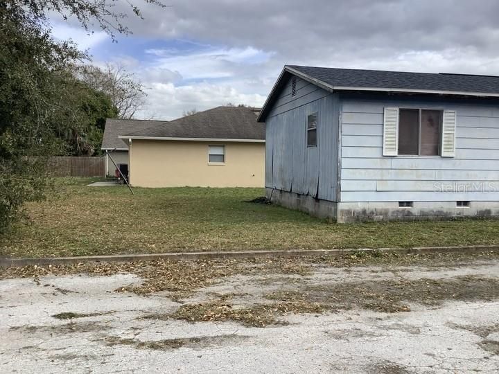 待售: $180,000 (3 贝兹, 2 浴室, 984 平方英尺)