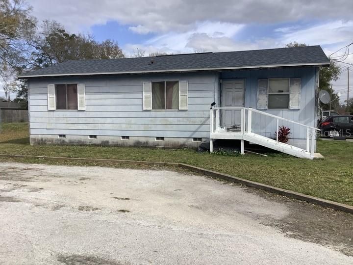 待售: $180,000 (3 贝兹, 2 浴室, 984 平方英尺)