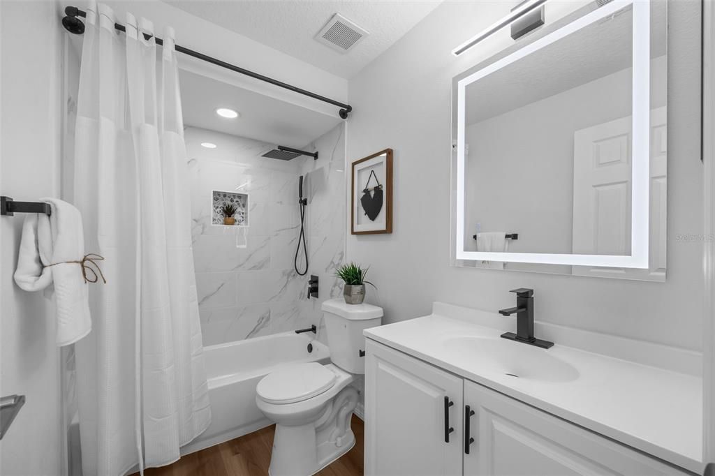 En Venta: $320,000 (3 camas, 2 baños, 1312 Pies cuadrados)