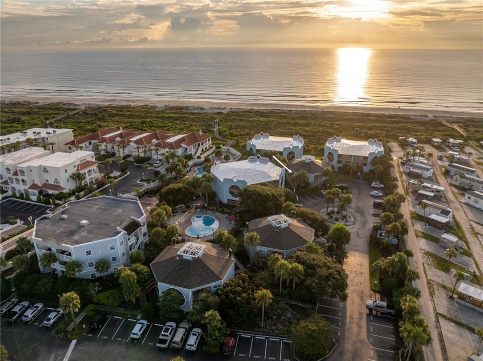 待售: $523,000 (2 贝兹, 2 浴室, 1065 平方英尺)