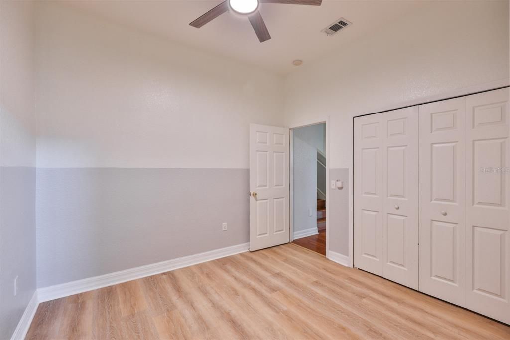 待售: $375,000 (3 贝兹, 2 浴室, 2154 平方英尺)