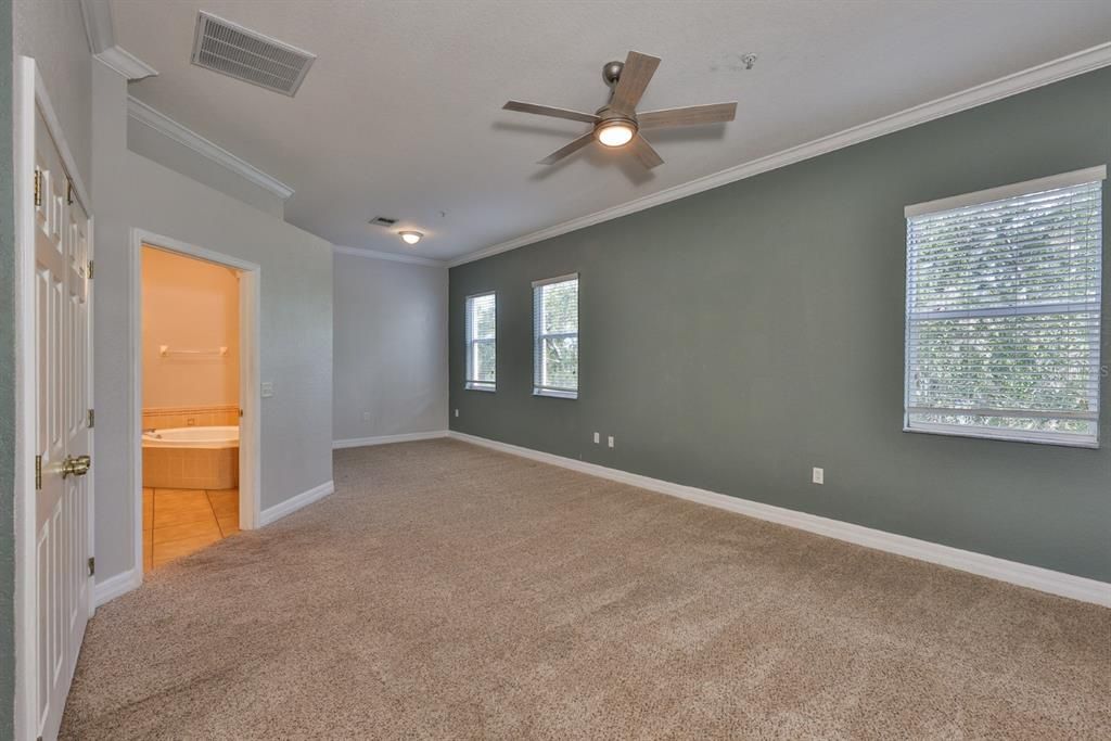 待售: $375,000 (3 贝兹, 2 浴室, 2154 平方英尺)