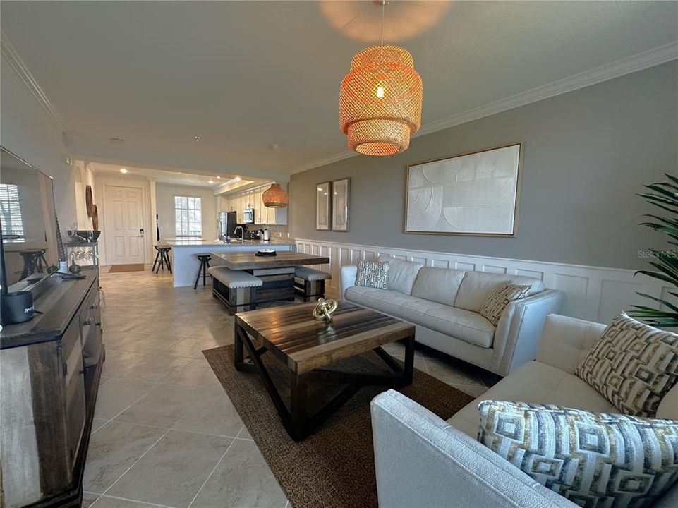 For Rent: $6,000 (2 beds, 2 baths, 1120 Square Feet)