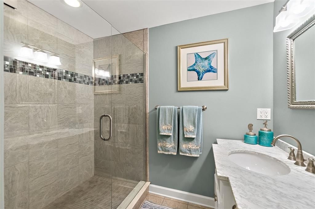 На продажу: $479,000 (2 спален, 2 ванн, 1202 Квадратных фут)