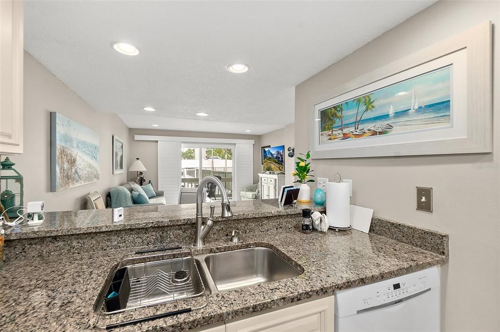 На продажу: $479,000 (2 спален, 2 ванн, 1202 Квадратных фут)