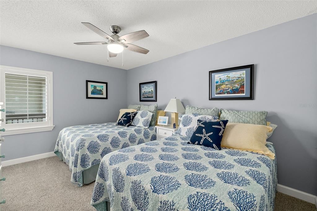 На продажу: $479,000 (2 спален, 2 ванн, 1202 Квадратных фут)