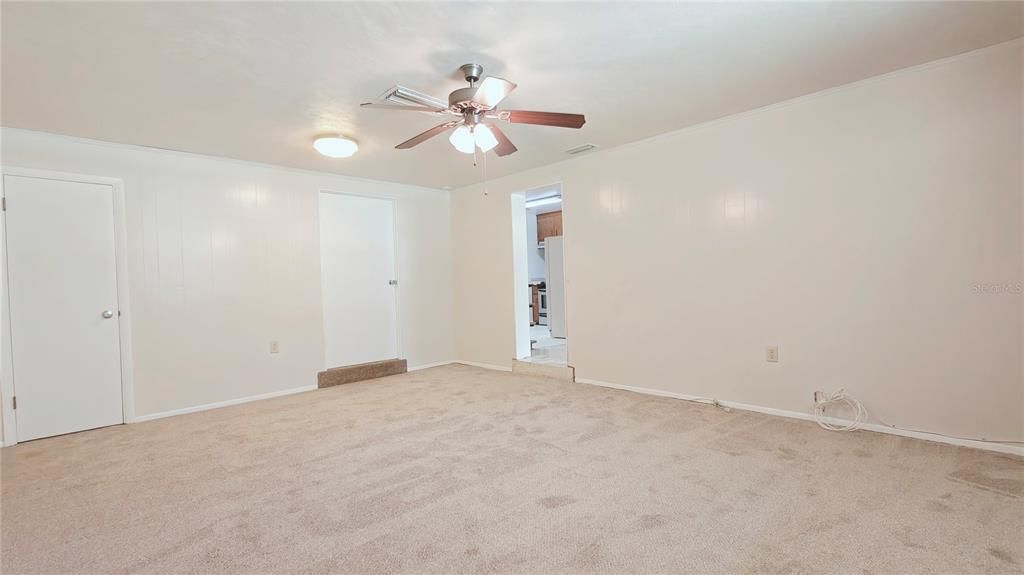 На продажу: $347,900 (3 спален, 2 ванн, 1511 Квадратных фут)