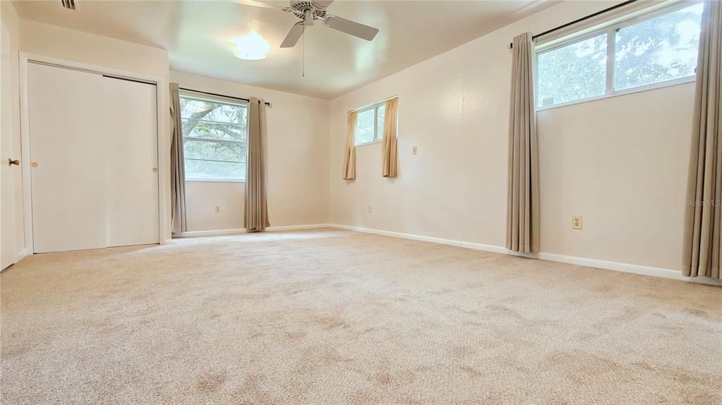 На продажу: $347,900 (3 спален, 2 ванн, 1511 Квадратных фут)