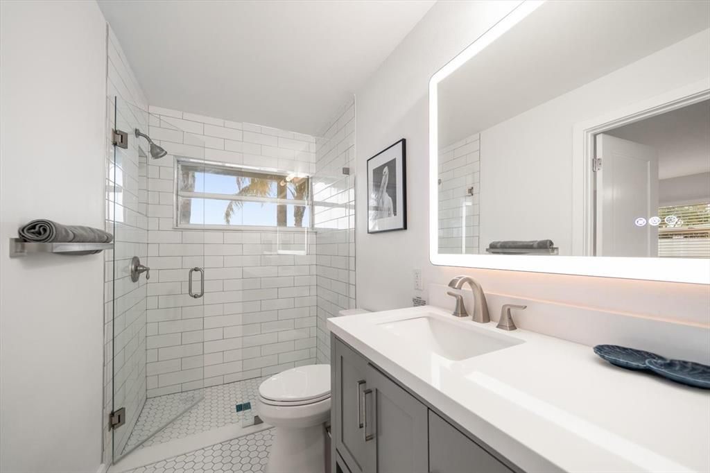 For Sale: $950,000 (2 beds, 2 baths, 1351 Square Feet)