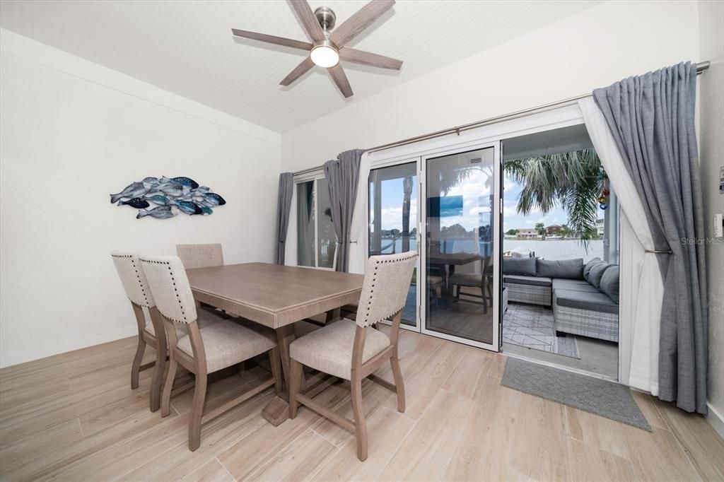 For Sale: $950,000 (2 beds, 2 baths, 1351 Square Feet)