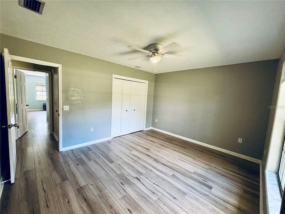 合同活跃: $579,000 (4 贝兹, 3 浴室, 2752 平方英尺)