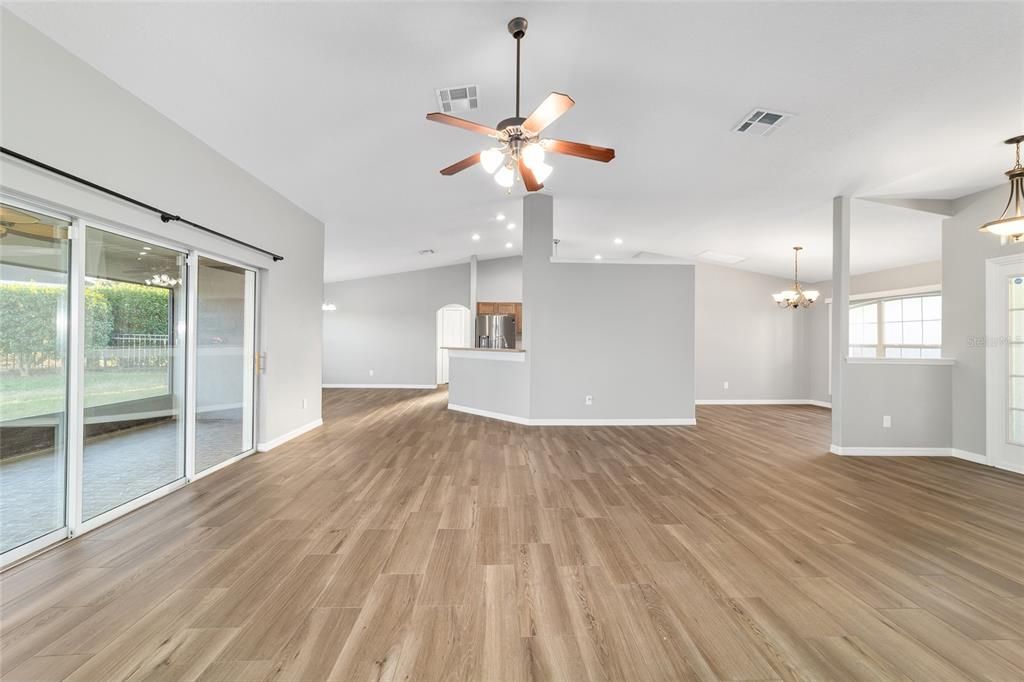 Active With Contract: $2,270 (3 beds, 2 baths, 2158 Square Feet)