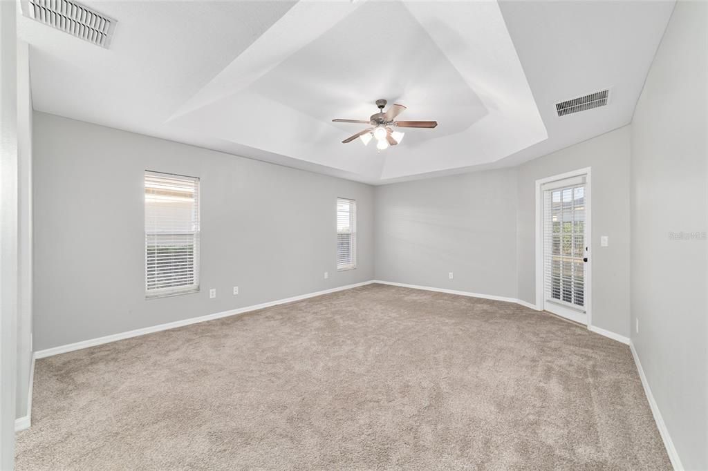 Active With Contract: $2,270 (3 beds, 2 baths, 2158 Square Feet)