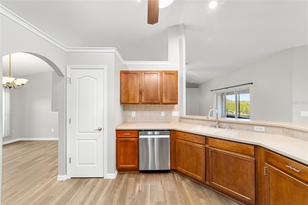 Active With Contract: $2,270 (3 beds, 2 baths, 2158 Square Feet)