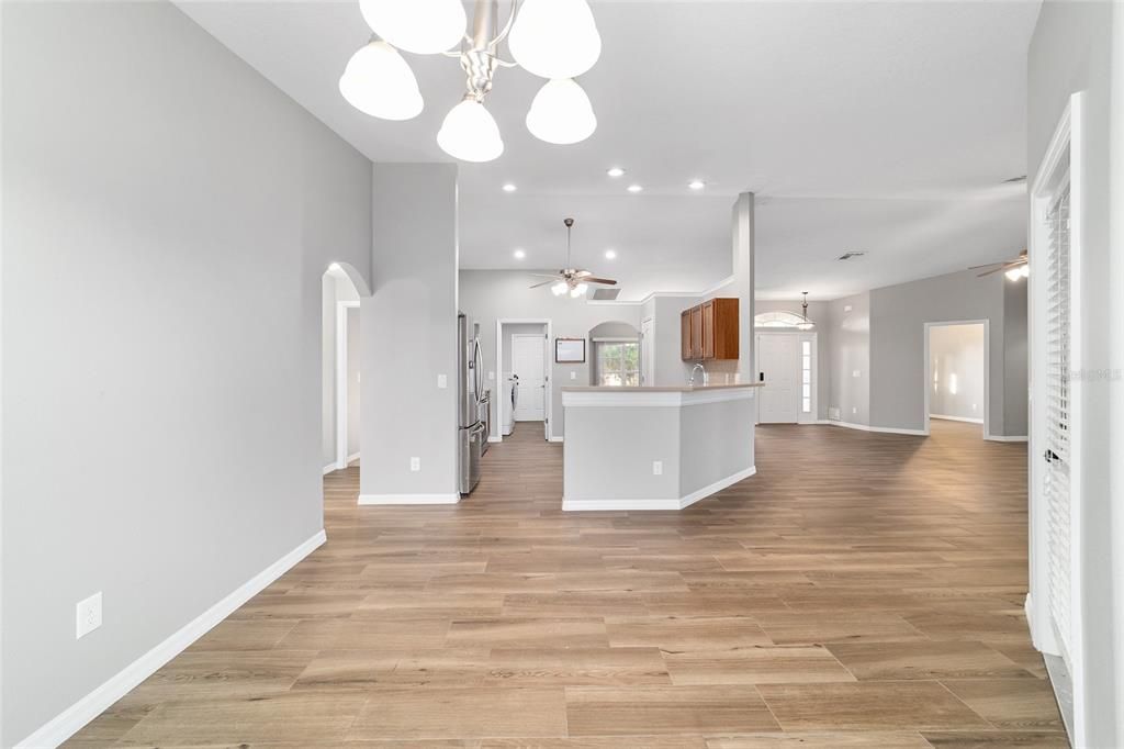 Active With Contract: $2,270 (3 beds, 2 baths, 2158 Square Feet)