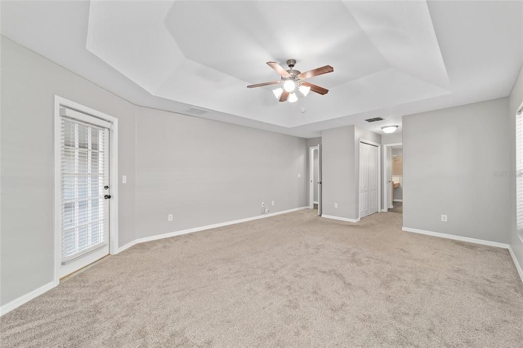 Active With Contract: $2,270 (3 beds, 2 baths, 2158 Square Feet)