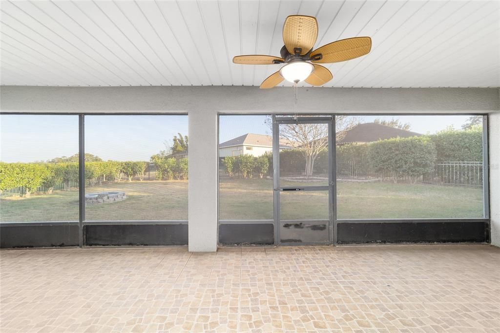 Active With Contract: $2,270 (3 beds, 2 baths, 2158 Square Feet)